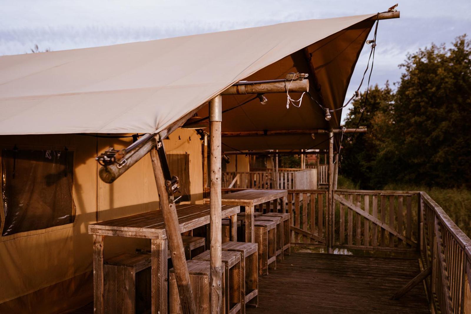 Luxe Glamping Tent Bant Luaran gambar